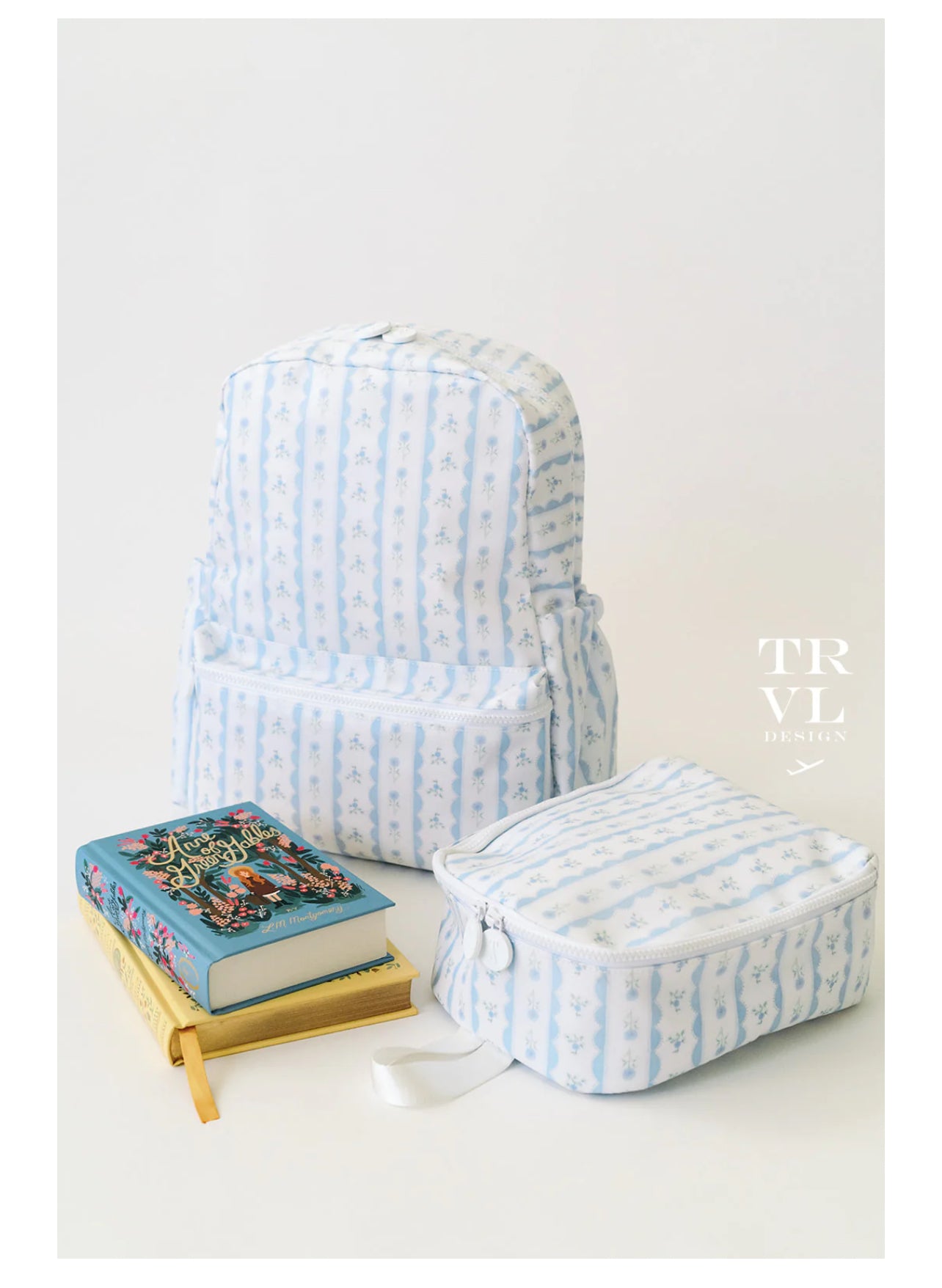 TRVL- RIBBON FLORAL BLUE Lunchbox