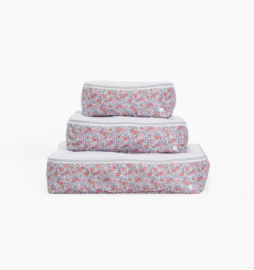 TRVL Packing Squad Cubes