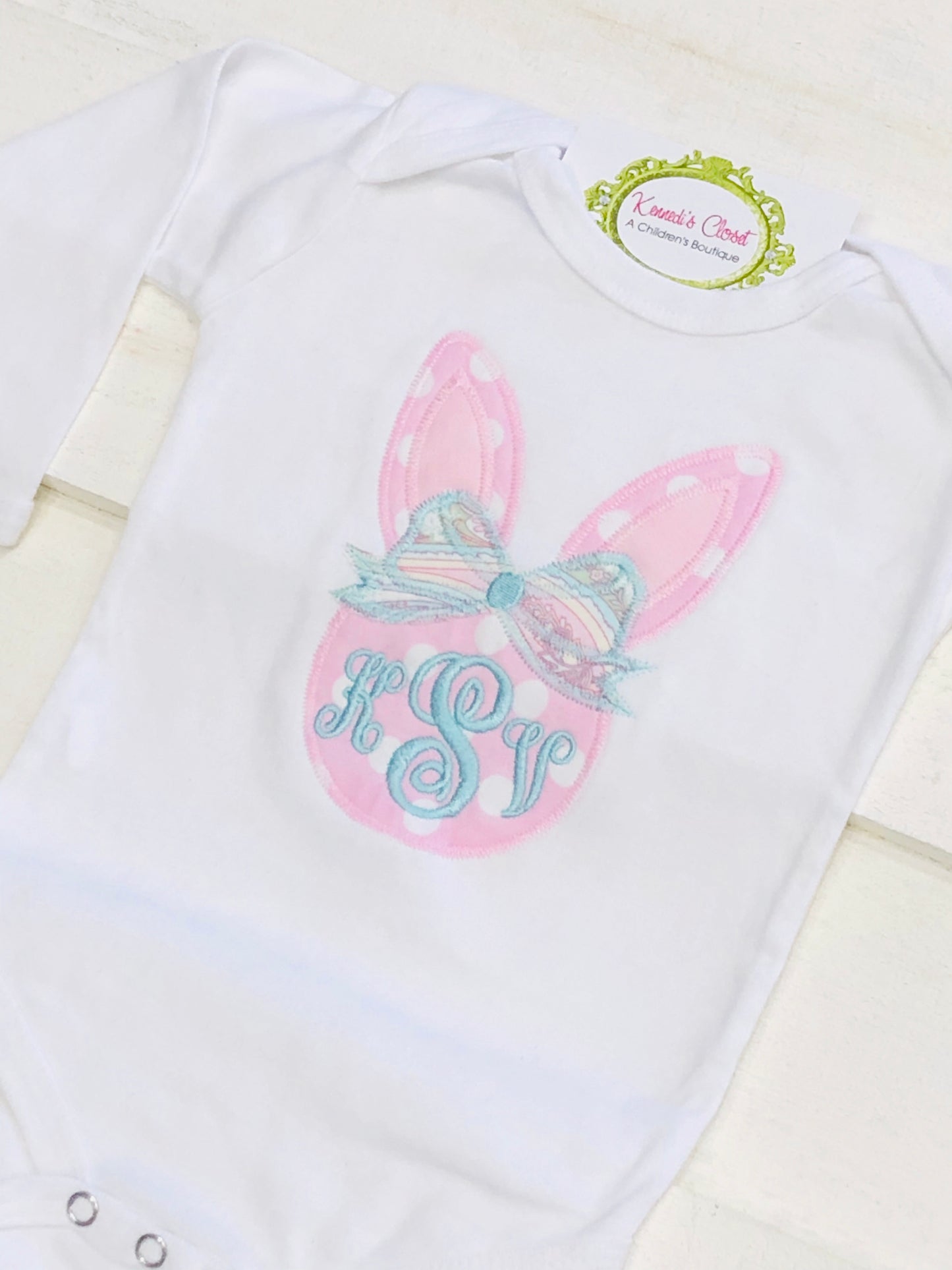 Bunny Bow Paisley Design